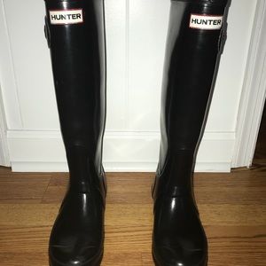 Tall Hunter Black Gloss Rainboots